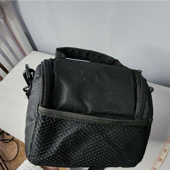 Vivitar Coco Series Gadget Bag Model VIV-DC-39 - Picture 3 of 5